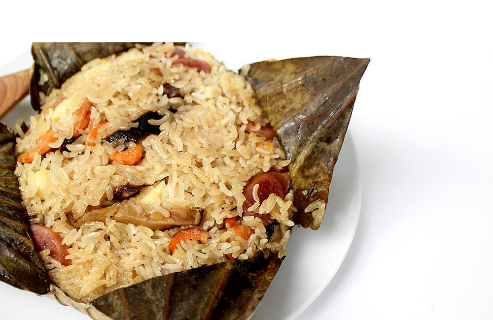 glutinous-rice-in-lotus-leaf